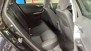 Used 2017 Volvo V60 Business Edition Lux Black - Interior and Exterior details 10