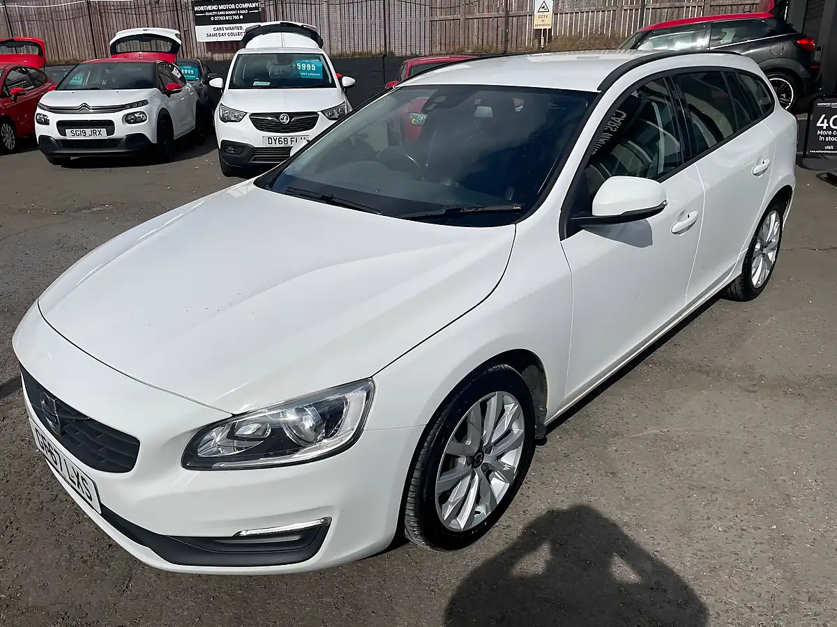 Used 2017 Volvo V60 Business Edition Lux White - Interior and Exterior details 8