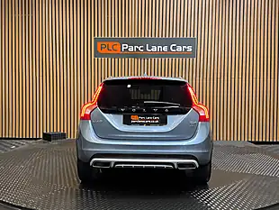 Used 2017 Volvo V60 Lux Nav Mussel Blue - Interior and Exterior details 4