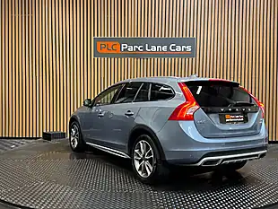 Used 2017 Volvo V60 Lux Nav Mussel Blue - Interior and Exterior details 6