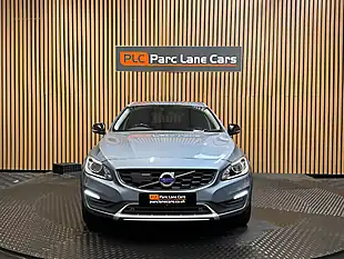 Used 2017 Volvo V60 Lux Nav Mussel Blue - Interior and Exterior details 9