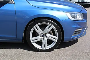 Used 2017 Volvo V60 R-Design Lux Nav Blue - Interior and Exterior details 5