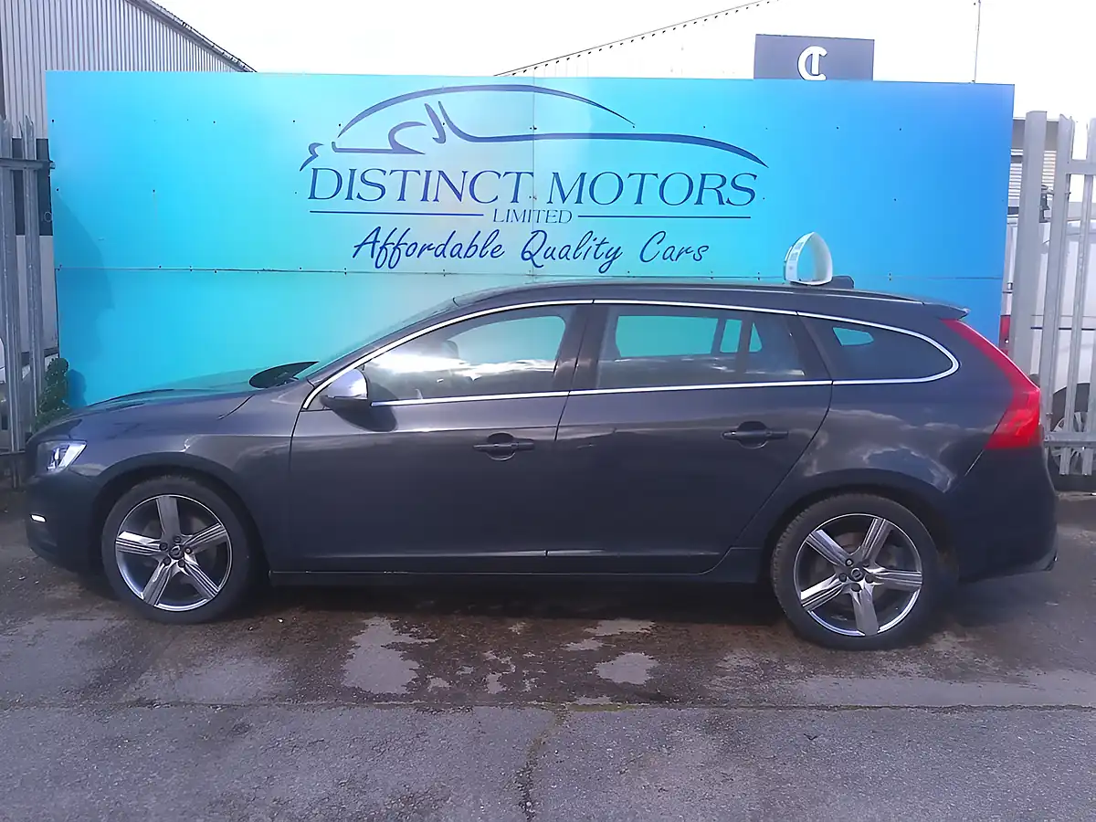 Used 2017 Volvo V60 R-Design Nav Grey - Interior and Exterior details 8
