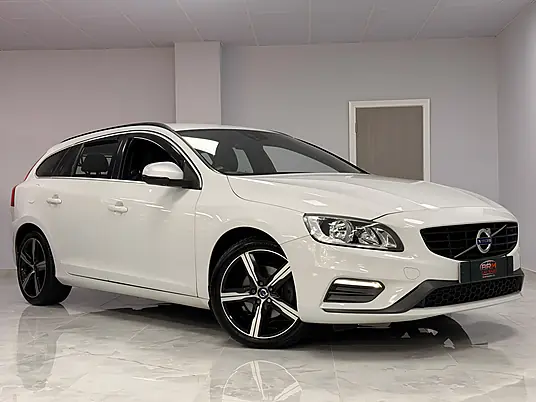 2017 Volvo V60 R-Design T4
