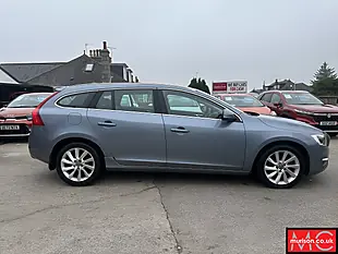 Used 2017 Volvo V60 Se Lux Nav Mussel Blue - Interior and Exterior details 3