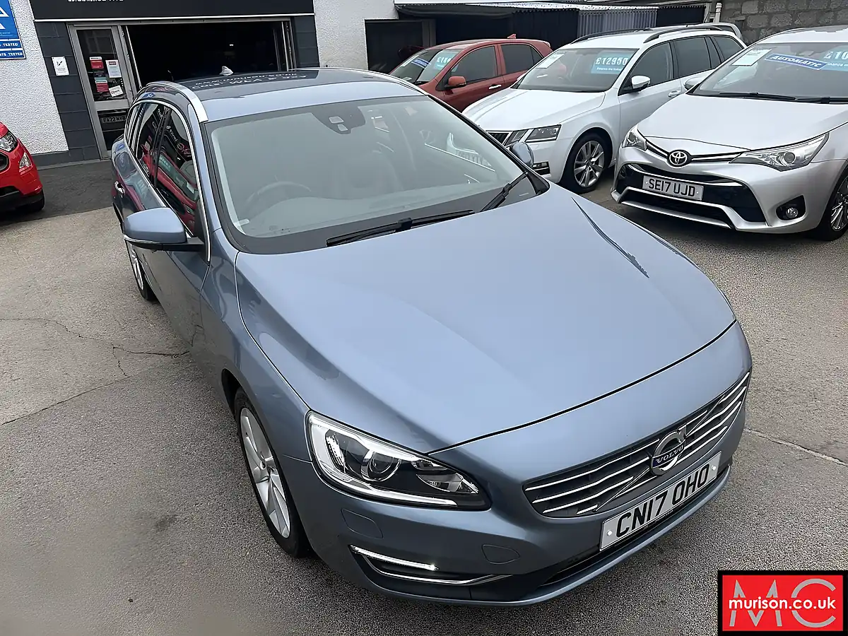 Used 2017 Volvo V60 Se Lux Nav Mussel Blue - Interior and Exterior details 4