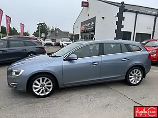 Used 2017 Volvo V60 Se Lux Nav Mussel Blue - Interior and Exterior details 8