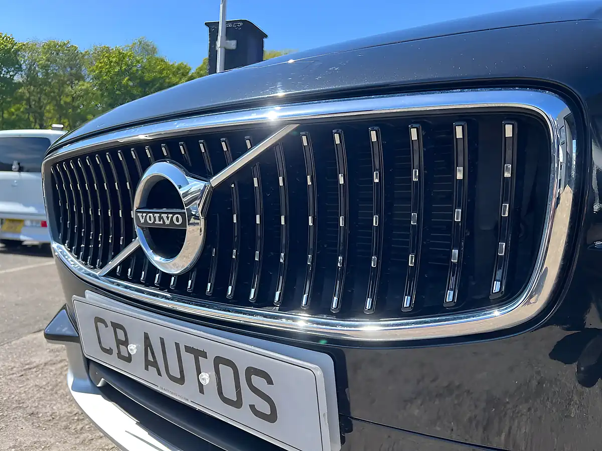Used 2017 Volvo V90 Cross Country Black - Interior and Exterior details 10