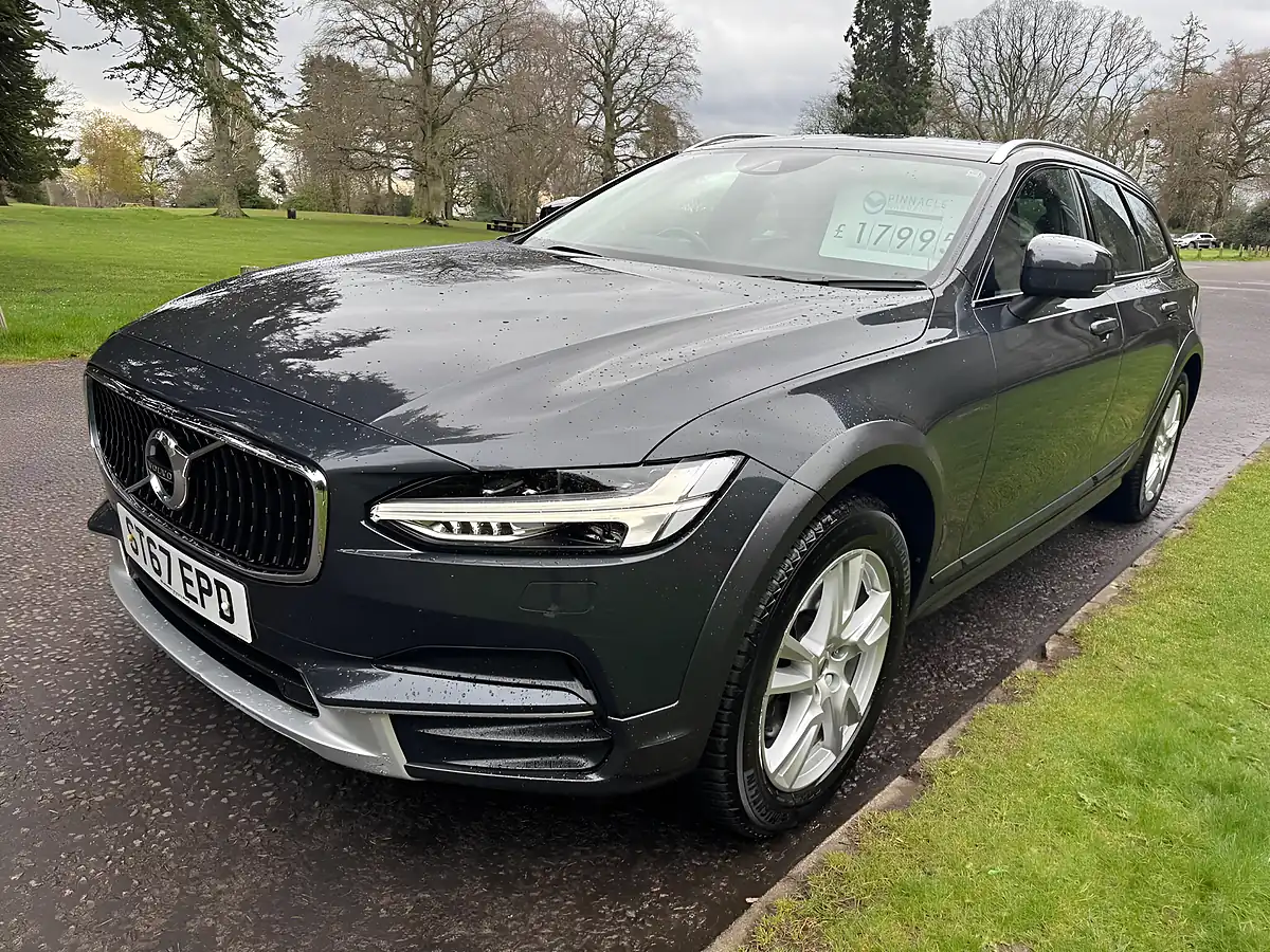 Used 2017 Volvo V90 Cross Country Pro Grey - Interior and Exterior details 11