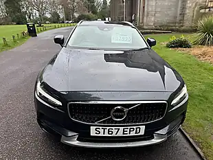 Used 2017 Volvo V90 Cross Country Pro Grey - Interior and Exterior details 17