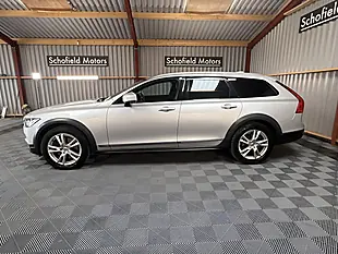 Used 2017 Volvo V90 Cross Country Pro Silver - Interior and Exterior details 10