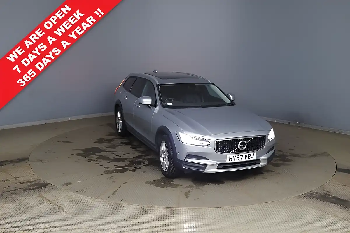Used 2017 Volvo V90 Cross Country Silver - Interior and Exterior details 3