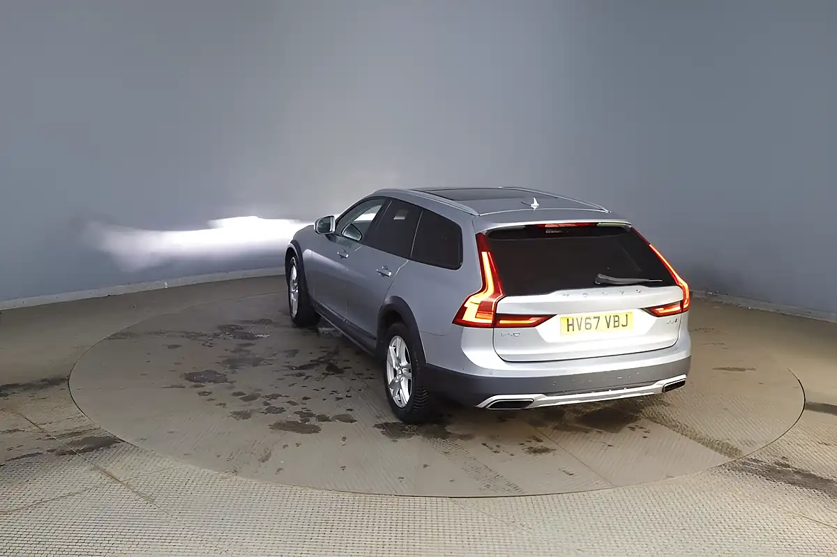Used 2017 Volvo V90 Cross Country Silver - Interior and Exterior details 9