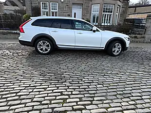 Used 2017 Volvo V90 Cross Country White - Interior and Exterior details 13
