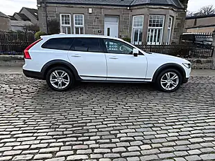 Used 2017 Volvo V90 Cross Country White - Interior and Exterior details 14
