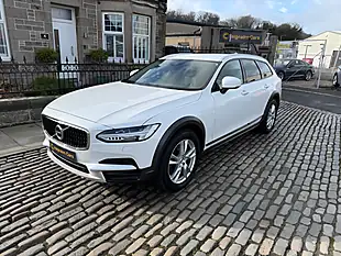 Used 2017 Volvo V90 Cross Country White - Interior and Exterior details 3