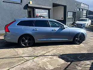 Used 2017 Volvo V90 Inscription Blue - Interior and Exterior details 4