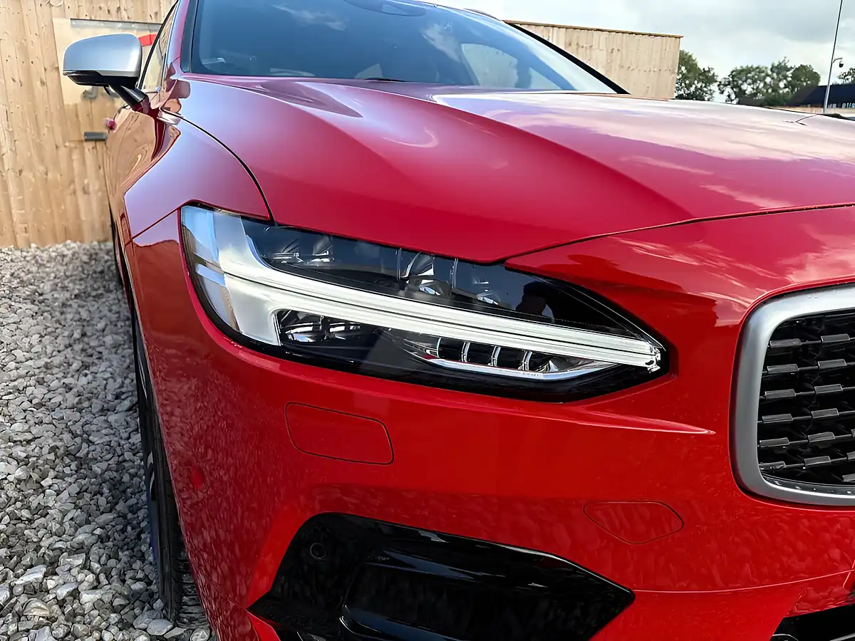 Used 2017 Volvo V90 R-Design Red - Interior and Exterior details 7