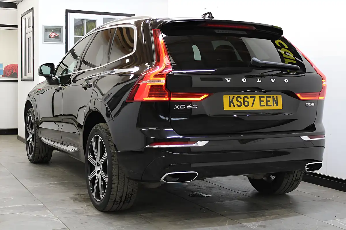 Used 2017 Volvo XC60 Inscription Pro Black - Interior and Exterior details 3
