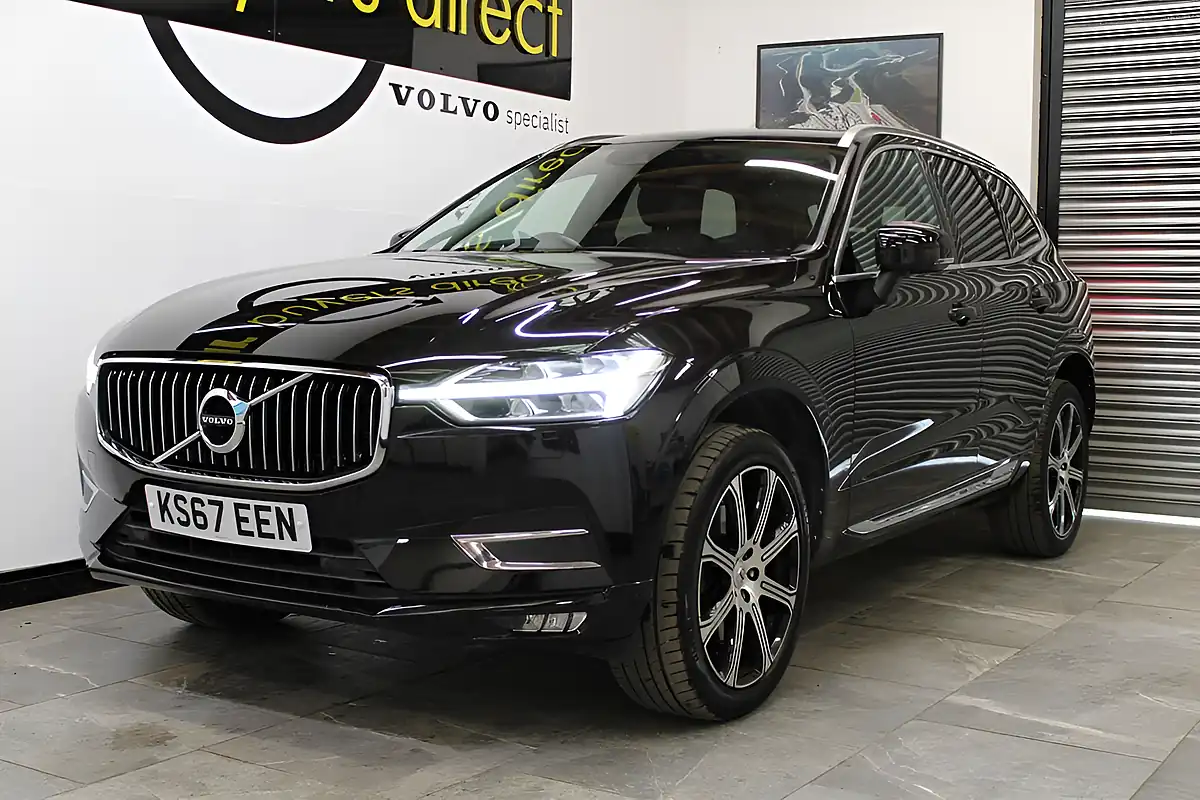 Used 2017 Volvo XC60 Inscription Pro Black - Interior and Exterior details 8