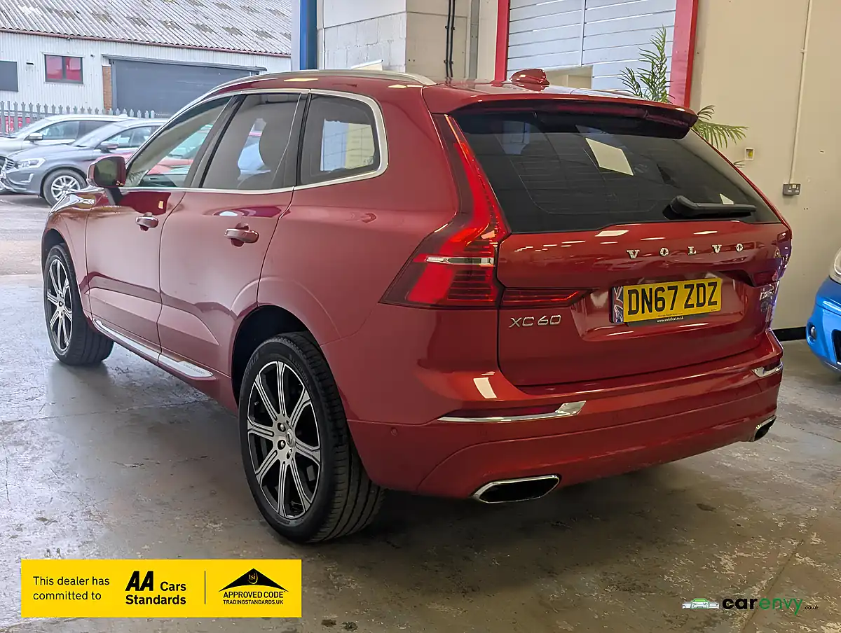 Used 2017 Volvo XC60 Inscription Pro Fusion Red - Interior and Exterior details 8
