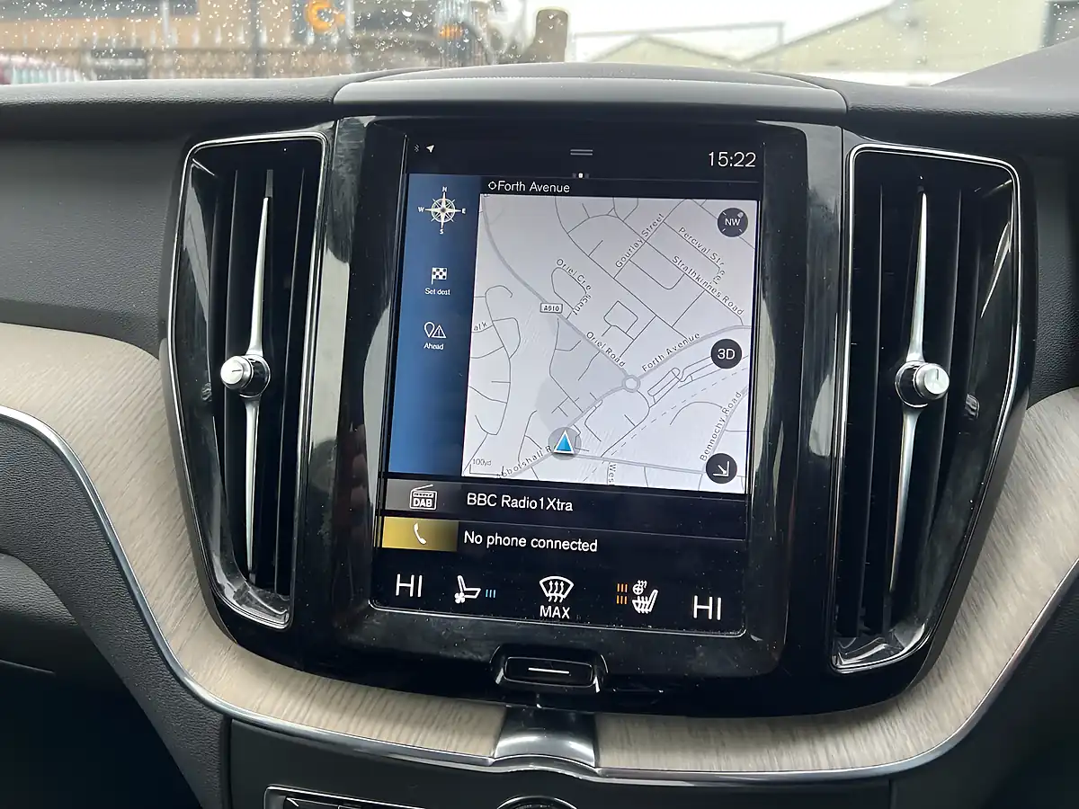 Used 2017 Volvo XC60 Inscription Silver - Interior and Exterior details 14