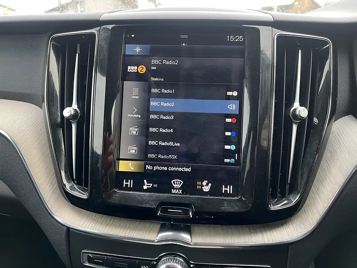 Used 2017 Volvo XC60 Inscription Silver - Interior and Exterior details 15