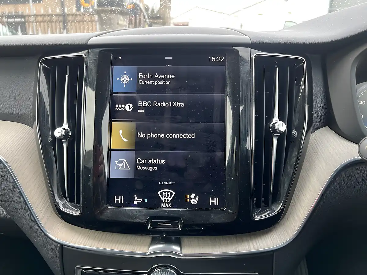Used 2017 Volvo XC60 Inscription Silver - Interior and Exterior details 16