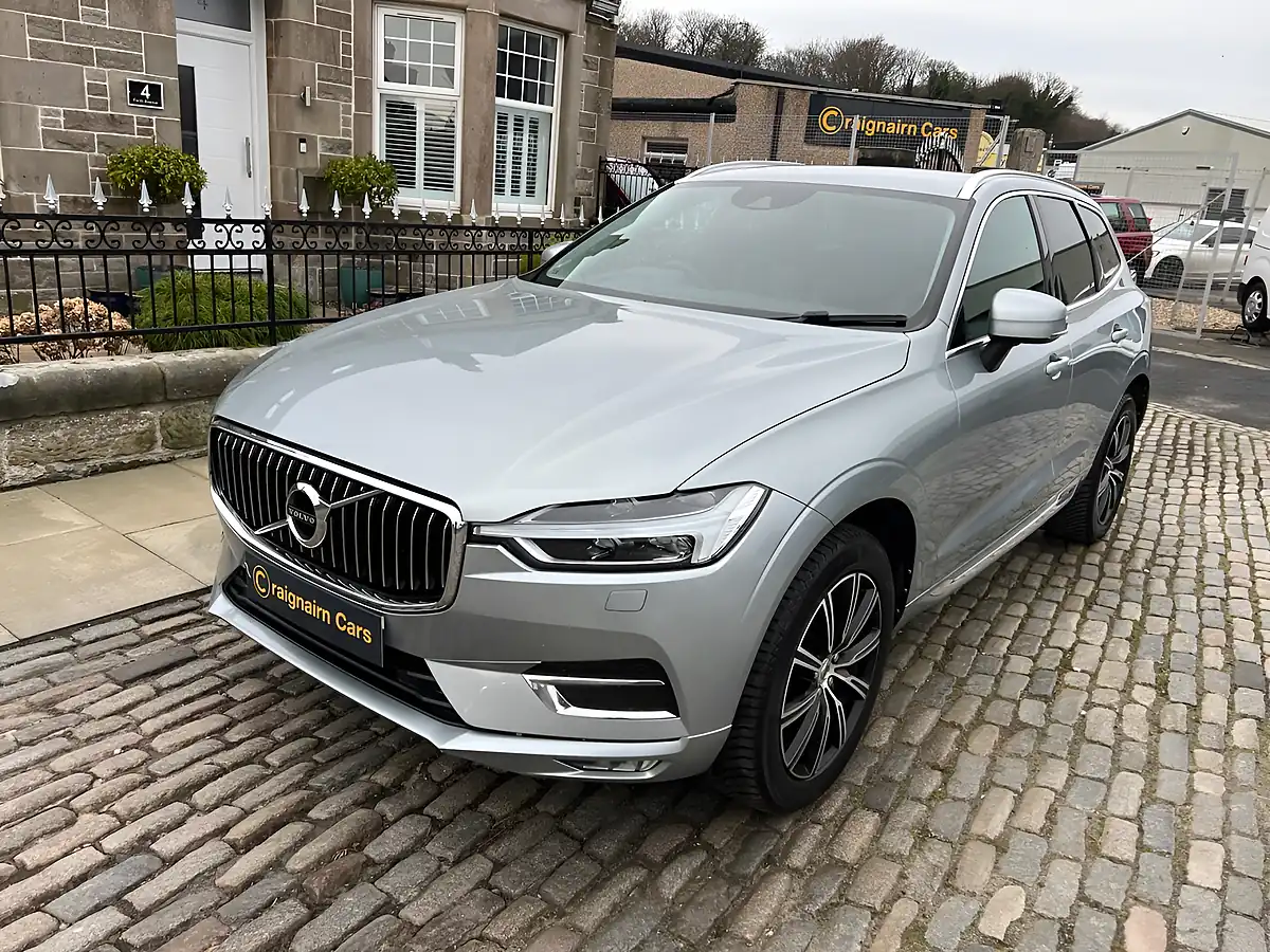 Used 2017 Volvo XC60 Inscription Silver - Interior and Exterior details 3