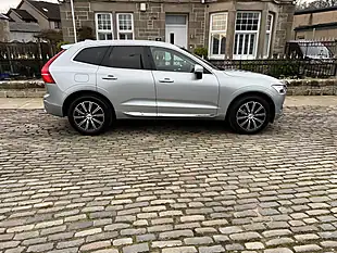 Used 2017 Volvo XC60 Inscription Silver - Interior and Exterior details 4