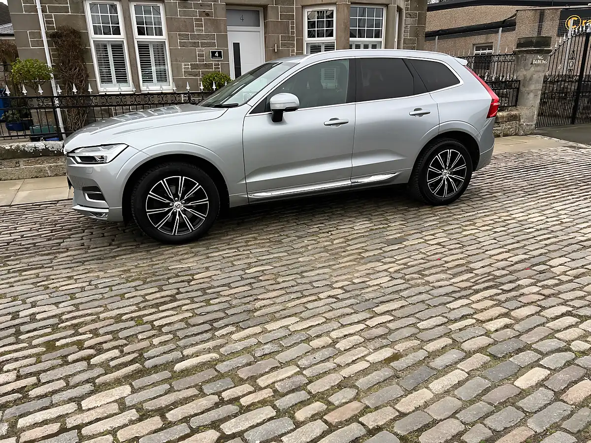 Used 2017 Volvo XC60 Inscription Silver - Interior and Exterior details 6