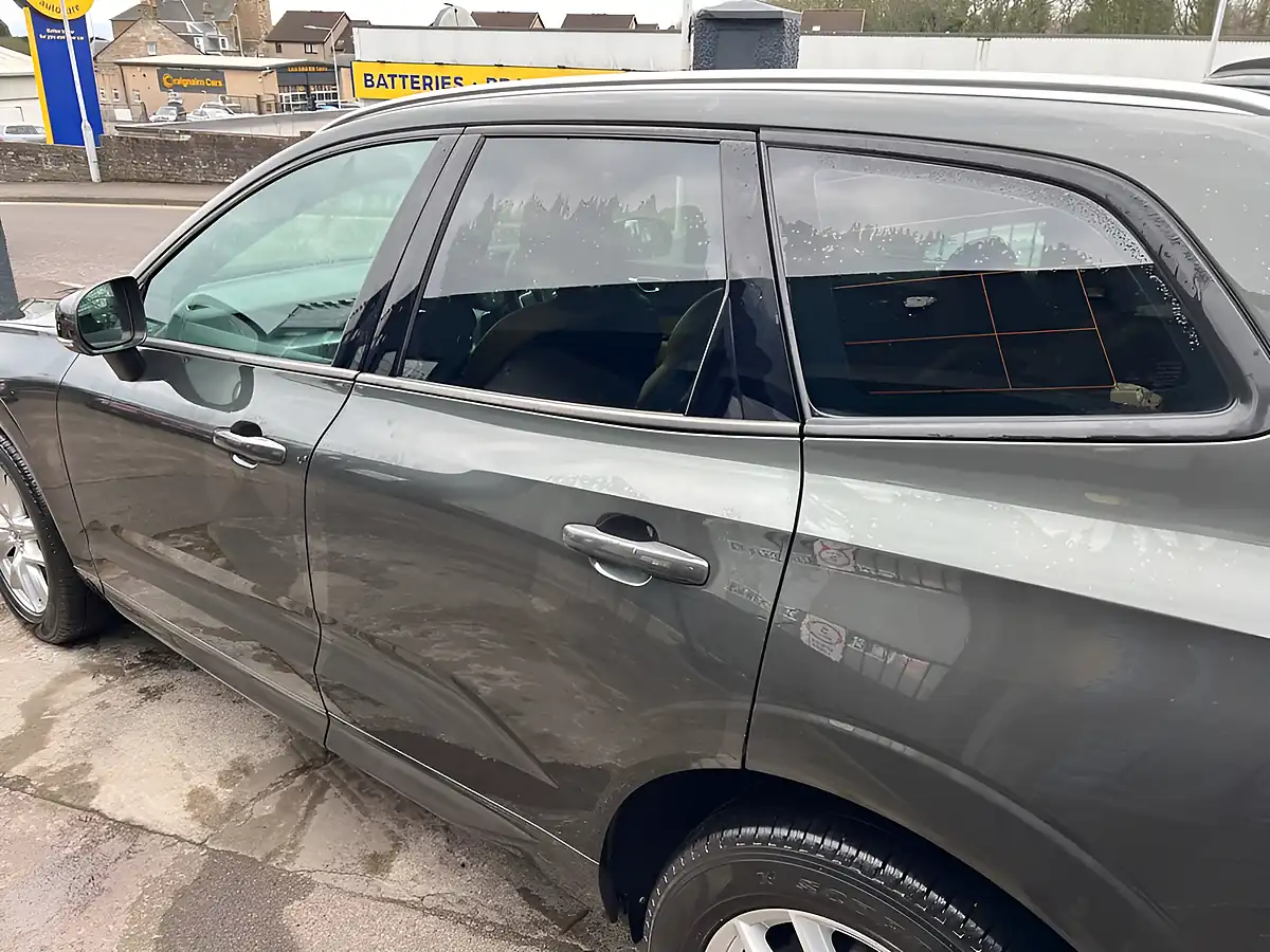 Used 2017 Volvo XC60 Momentum Pro Pine Grey - Interior and Exterior details 11