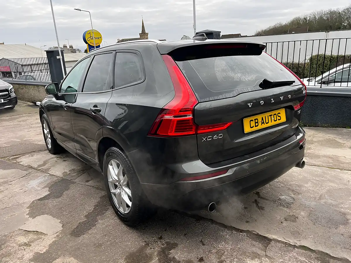 Used 2017 Volvo XC60 Momentum Pro Pine Grey - Interior and Exterior details 6