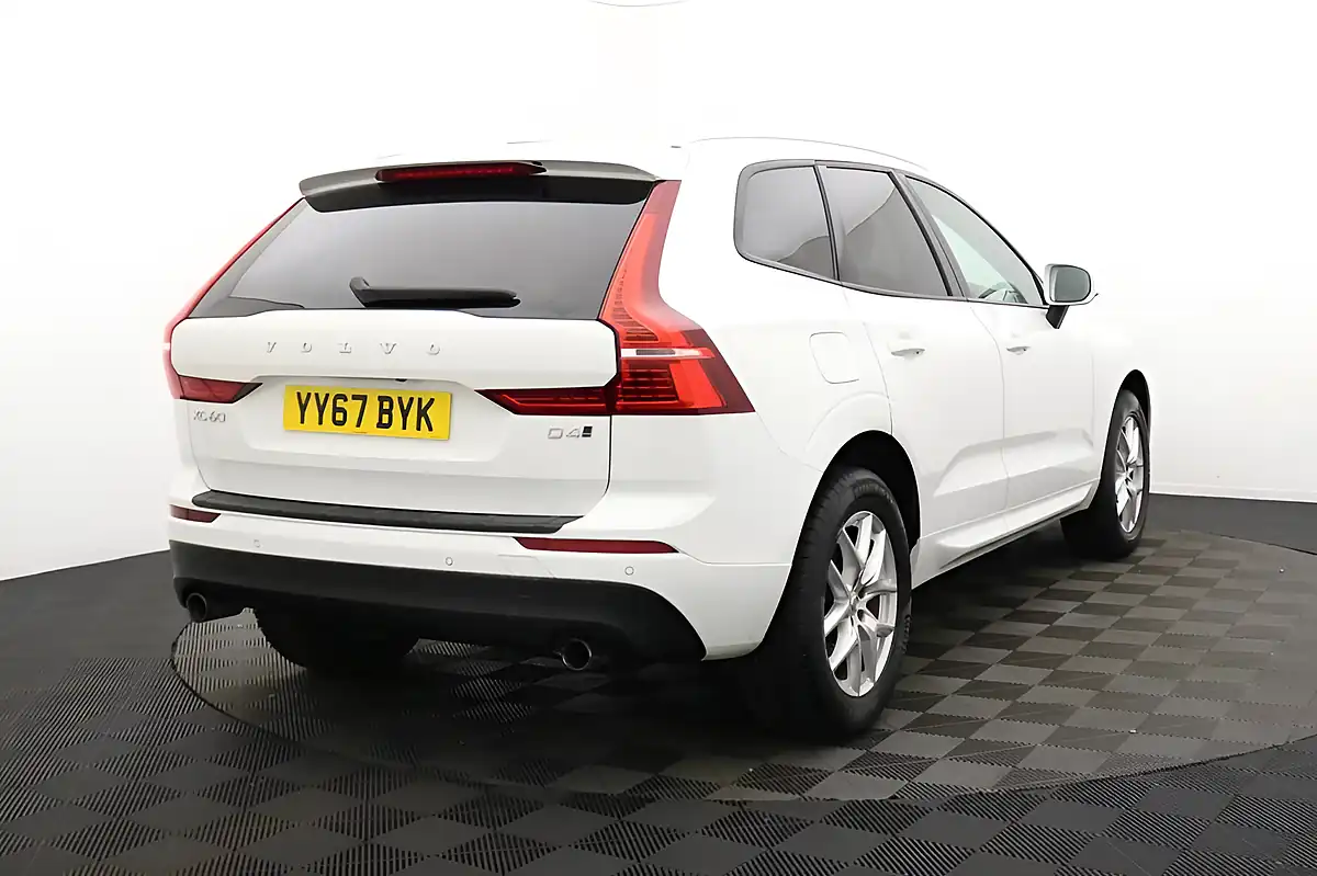 Used 2017 Volvo XC60 Momentum Pro White - Interior and Exterior details 3