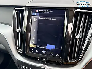 Used 2017 Volvo XC60 Momentum White - Interior and Exterior details 14