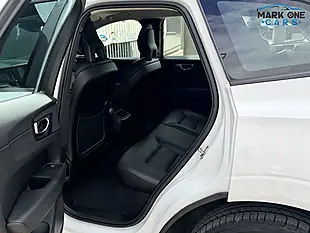 Used 2017 Volvo XC60 Momentum White - Interior and Exterior details 19
