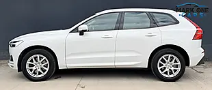 Used 2017 Volvo XC60 Momentum White - Interior and Exterior details 7