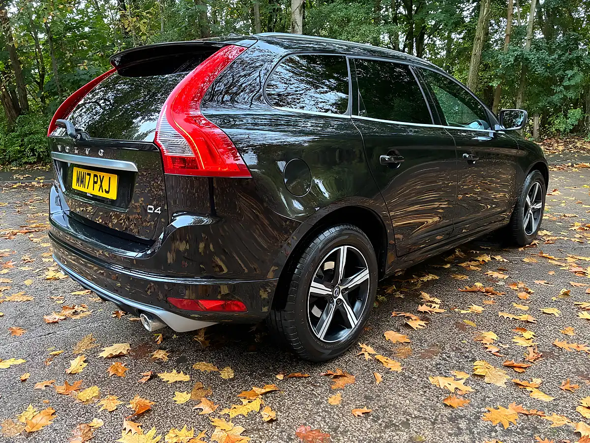 Used 2017 Volvo XC60 R-Design Lux Nav Black - Interior and Exterior details 5