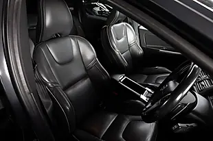 Used 2017 Volvo XC60 R-Design Lux Nav Grey - Interior and Exterior details 14