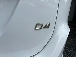 Used 2017 Volvo XC60 R-Design Lux Nav White - Interior and Exterior details 10