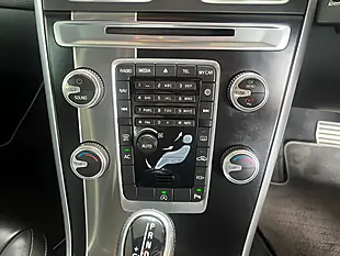 Used 2017 Volvo XC60 R-Design Lux Nav White - Interior and Exterior details 14