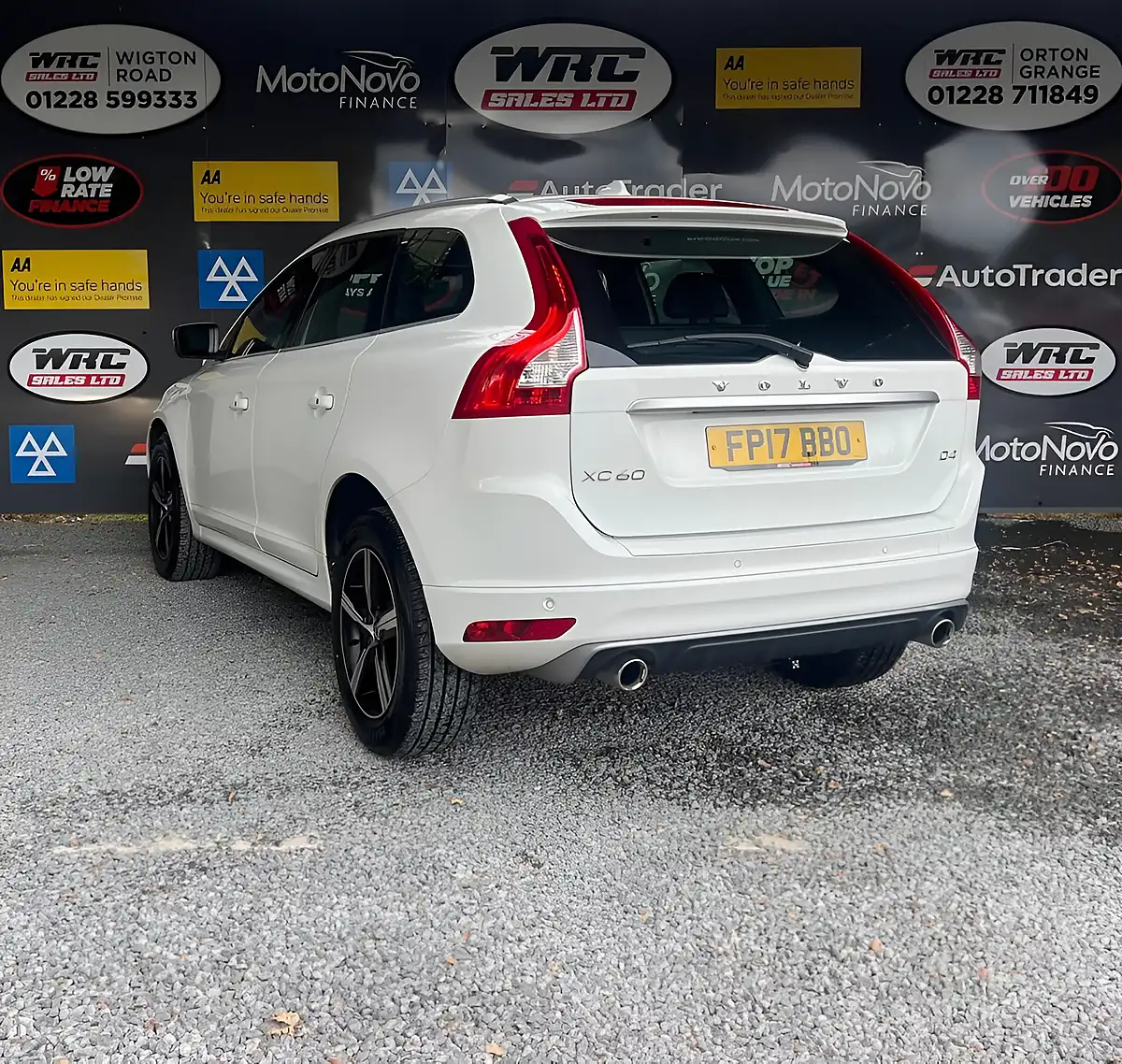 Used 2017 Volvo XC60 R-Design Lux Nav White - Interior and Exterior details 3