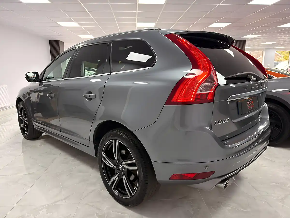 Used 2017 Volvo XC60 R-Design Lux Osmium Grey - Interior and Exterior details 4