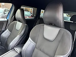 Used 2017 Volvo XC60 R-Design Nav Blue - Interior and Exterior details 12