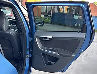 Used 2017 Volvo XC60 R-Design Nav Blue - Interior and Exterior details 14