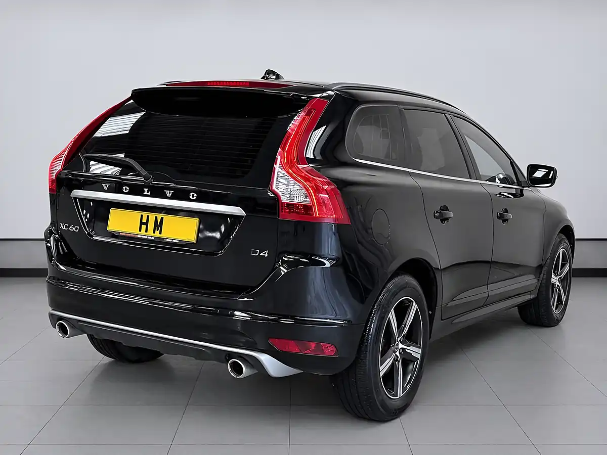 Used 2017 Volvo XC60 R-Design Nav Onyx Black - Interior and Exterior details 2