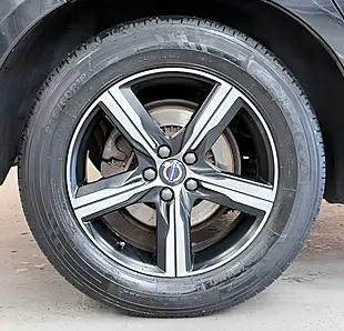 Used 2017 Volvo XC60 R-Design Nav Onyx Black - Interior and Exterior details 20