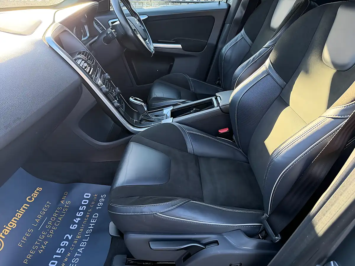 Used 2017 Volvo XC60 R-Design Nav Osmium Grey - Interior and Exterior details 15