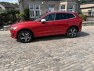 Used 2017 Volvo XC60 R-Design Red - Interior and Exterior details 10
