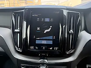 Used 2017 Volvo XC60 R-Design Red - Interior and Exterior details 15